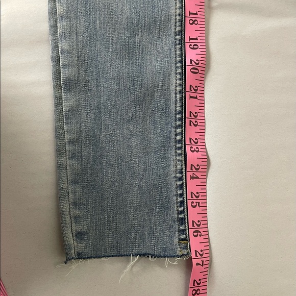 Free People Button Fly Skinny Raw Hem Crop Jeans Size W26 - Picture 11 of 11